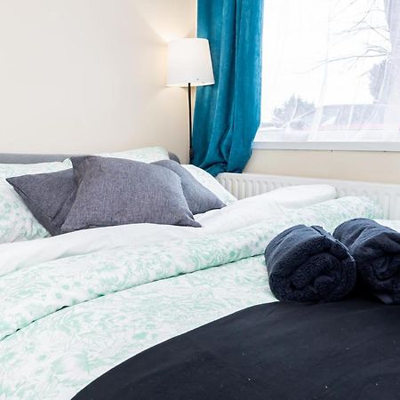 Shirley House 3, Guest House, Self Catering, Self Check In With Smart Locks, Use Of Fully Equipped Kitchen, Close To City Centre, Ideal For Longer Stays, Walking Distance To Bat, 20 Min Drive To Fawley Refinery, Excellent Transport Links Саутгемптон Экстерьер фото