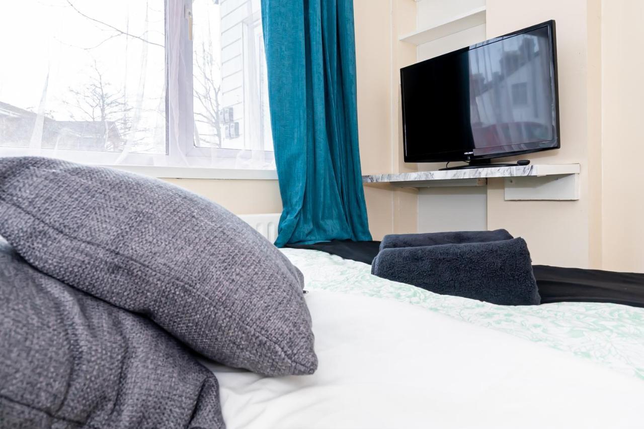 Shirley House 3, Guest House, Self Catering, Self Check In With Smart Locks, Use Of Fully Equipped Kitchen, Close To City Centre, Ideal For Longer Stays, Walking Distance To Bat, 20 Min Drive To Fawley Refinery, Excellent Transport Links Саутгемптон Экстерьер фото
